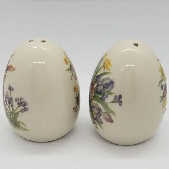 Floral Rabbit Ceramic Easter Salt & Pepper Shaker Set - Picture 6 of 8